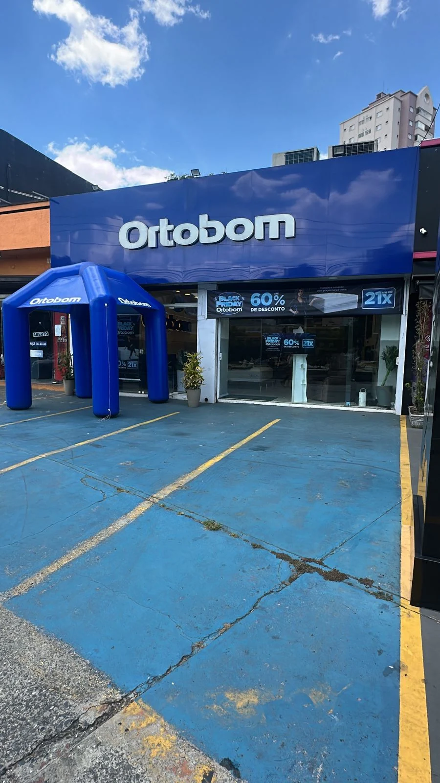 Fachada real da Ortobom Saúde
